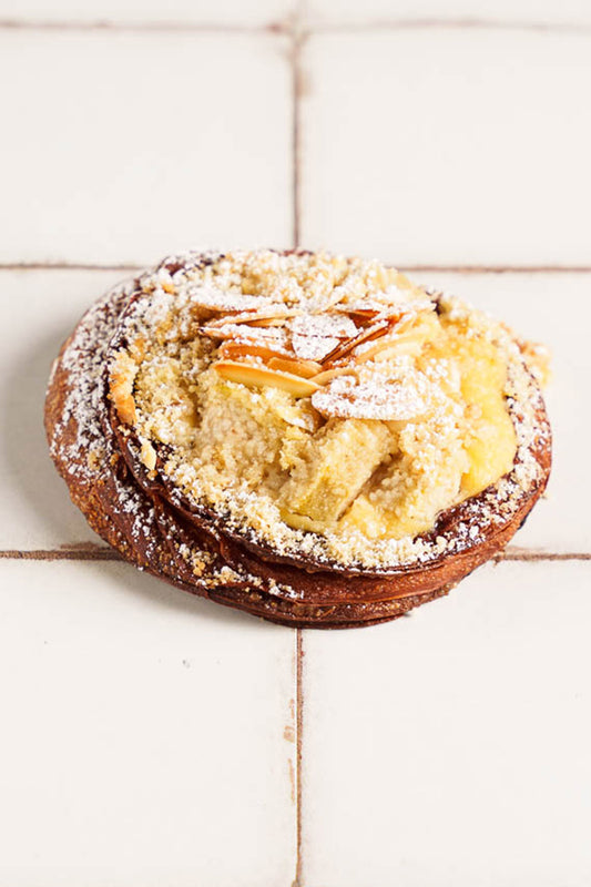 Pear Crumble Danish